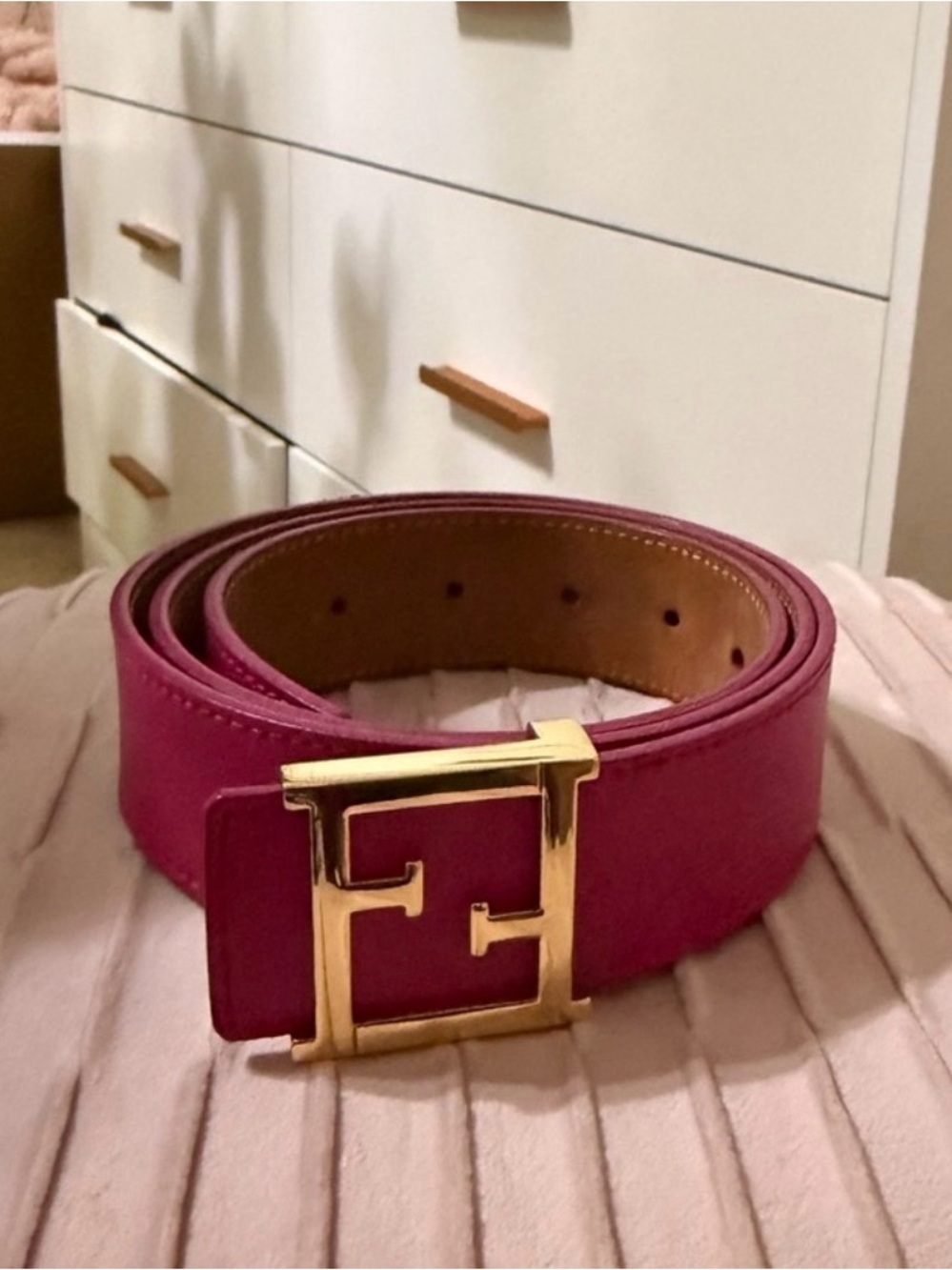 Authentic FENDI FF Fuchsia Pink Leather Belt